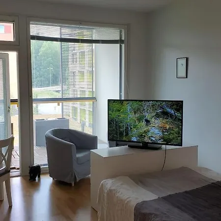 Studio, 9 Min Walk To Train+15 Min City Or Airport * Βάνταα